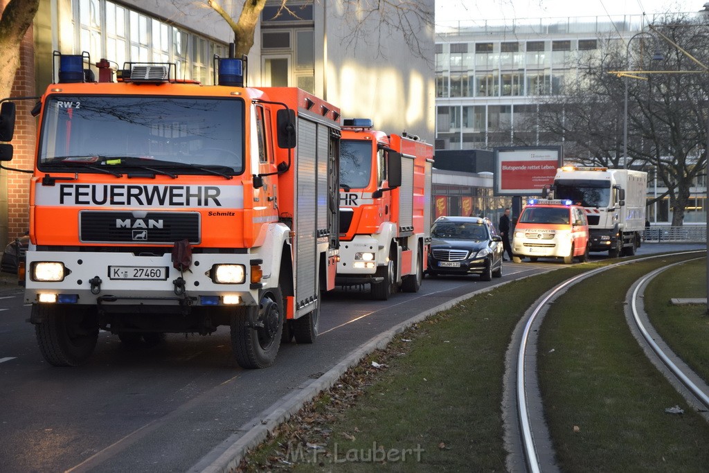 VU PKW Strab Koeln Mitte Pipinenstr Hohestr P119.JPG - Miklos Laubert